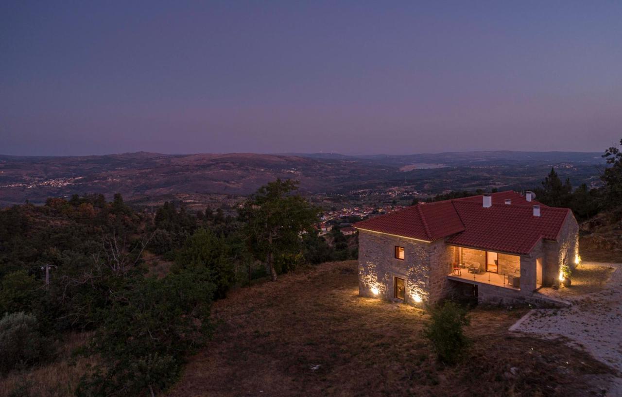 Вилла Casa Da Moiroa Sendim  Экстерьер фото